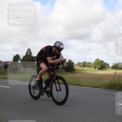 25.08.2024 - Elbe Triathlon Hamburg Fuchs,  Jonas http://msf.ph/oto/6824386 25.08.2024 10:04:38 Radfahren 399, 410, 326, 433, 353 meine-sportfotos.de