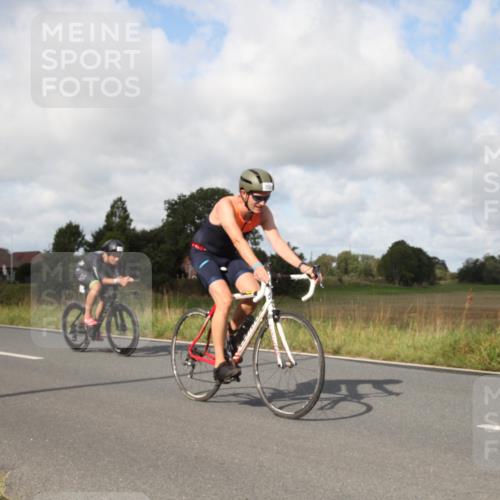 25.08.2024 - Elbe Triathlon Hamburg Fuchs,  Jonas http://msf.ph/oto/6824404 25.08.2024 10:04:23 Radfahren 356, 371, 350, 549 meine-sportfotos.de