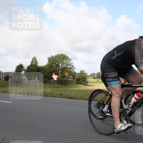 25.08.2024 - Elbe Triathlon Hamburg Fuchs,  Jonas http://msf.ph/oto/6824486 25.08.2024 10:03:34 Radfahren 532, 488, 135, 286, 223 meine-sportfotos.de