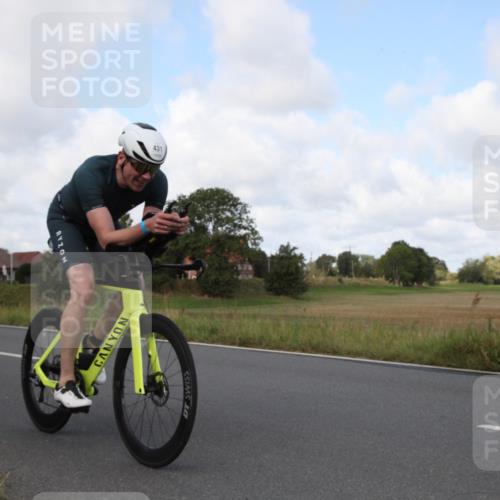 25.08.2024 - Elbe Triathlon Hamburg Fuchs,  Jonas http://msf.ph/oto/6824579 25.08.2024 10:01:47 Radfahren 431 meine-sportfotos.de