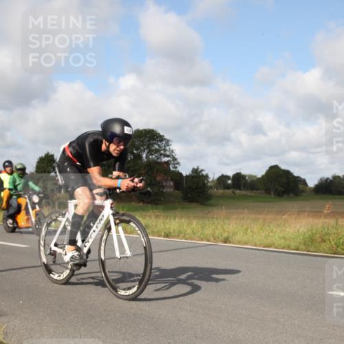 25.08.2024 - Elbe Triathlon Hamburg Fuchs,  Jonas http://msf.ph/oto/6824586 25.08.2024 10:01:27 Radfahren 355, 424 meine-sportfotos.de