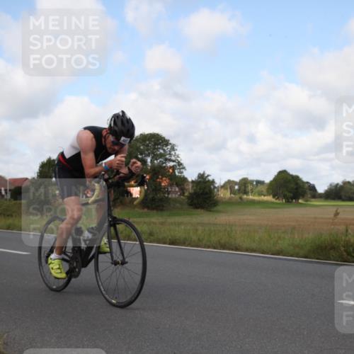 25.08.2024 - Elbe Triathlon Hamburg Fuchs,  Jonas http://msf.ph/oto/6824634 25.08.2024 10:00:54 Radfahren 401, 547, 407, 486, 211, 214 meine-sportfotos.de