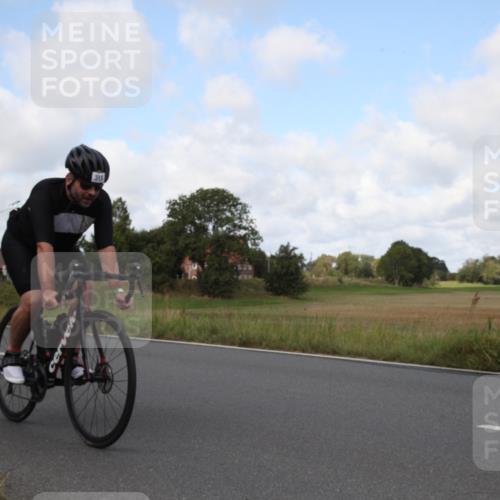 25.08.2024 - Elbe Triathlon Hamburg Fuchs,  Jonas http://msf.ph/oto/6824651 25.08.2024 10:00:47 Radfahren 290, 385, 305, 401, 547, 407 meine-sportfotos.de