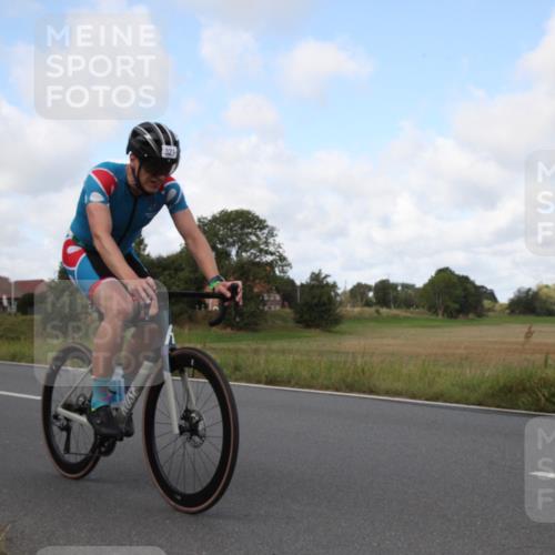 25.08.2024 - Elbe Triathlon Hamburg Fuchs,  Jonas http://msf.ph/oto/6824662 25.08.2024 10:00:40 Radfahren 321, 339, 290, 385 meine-sportfotos.de
