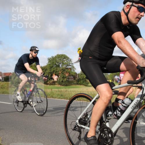 25.08.2024 - Elbe Triathlon Hamburg Fuchs,  Jonas http://msf.ph/oto/6824863 25.08.2024 09:57:20 Radfahren 303, 545, 530, 215, 382, 378, 333, 447 meine-sportfotos.de