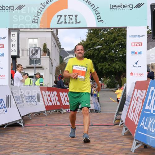 25.08.2024 - 20. Blankeneser Heldenlauf Strokosch-Dieckow http://msf.ph/oto/6824904 25.08.2024 09:52:15 Ziel 289 meine-sportfotos.de