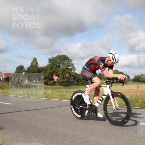 25.08.2024 - Elbe Triathlon Hamburg Fuchs,  Jonas http://msf.ph/oto/6824933 25.08.2024 09:56:02 Radfahren 359, 358, 354, 420 meine-sportfotos.de