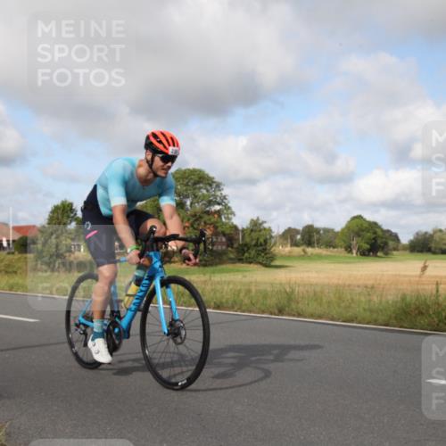 25.08.2024 - Elbe Triathlon Hamburg Fuchs,  Jonas http://msf.ph/oto/6824937 25.08.2024 09:55:53 Radfahren 482, 463, 244, 238, 230 meine-sportfotos.de
