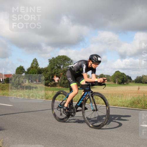 25.08.2024 - Elbe Triathlon Hamburg Fuchs,  Jonas http://msf.ph/oto/6824989 25.08.2024 09:54:58 Radfahren 443, 534, 213, 295 meine-sportfotos.de