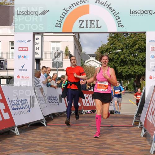 25.08.2024 - 20. Blankeneser Heldenlauf Strokosch-Dieckow http://msf.ph/oto/6825159 25.08.2024 09:52:52 Ziel 183, 263, 267 meine-sportfotos.de