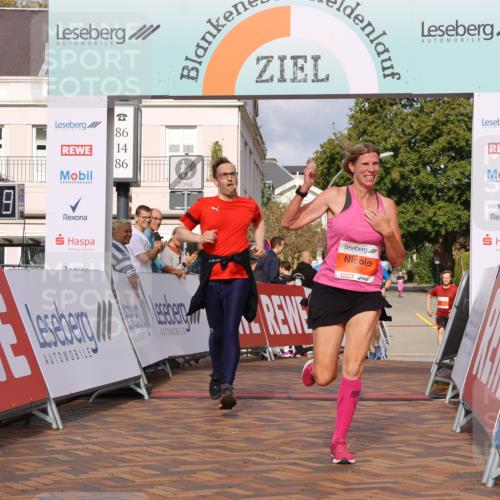 25.08.2024 - 20. Blankeneser Heldenlauf Strokosch-Dieckow http://msf.ph/oto/6825186 25.08.2024 09:52:52 Ziel 183, 263, 267 meine-sportfotos.de