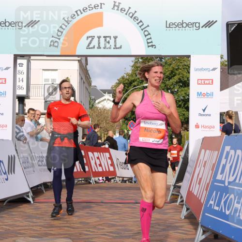 25.08.2024 - 20. Blankeneser Heldenlauf Strokosch-Dieckow http://msf.ph/oto/6825202 25.08.2024 09:52:53 Ziel 183, 248, 263, 267 meine-sportfotos.de