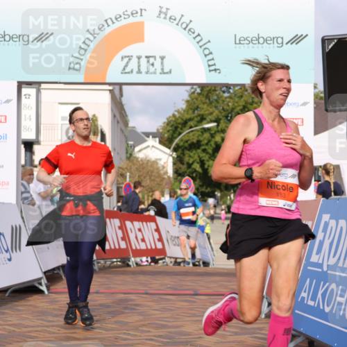 25.08.2024 - 20. Blankeneser Heldenlauf Strokosch-Dieckow http://msf.ph/oto/6825220 25.08.2024 09:52:53 Ziel 183, 248, 263, 267 meine-sportfotos.de