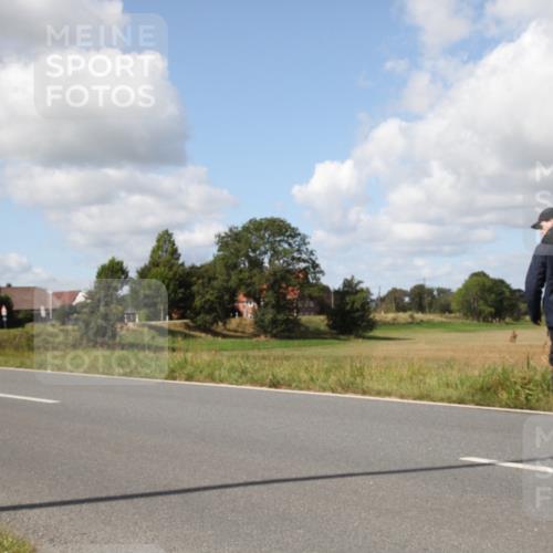25.08.2024 - Elbe Triathlon Hamburg Fuchs,  Jonas http://msf.ph/oto/6825487 25.08.2024 11:47:42 Radfahren  meine-sportfotos.de