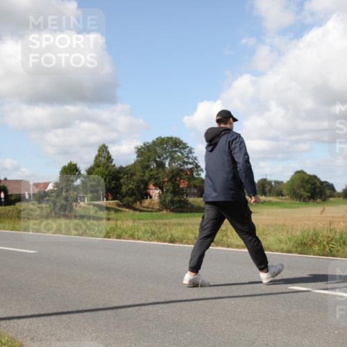 25.08.2024 - Elbe Triathlon Hamburg Fuchs,  Jonas http://msf.ph/oto/6825499 25.08.2024 11:47:40 Radfahren  meine-sportfotos.de