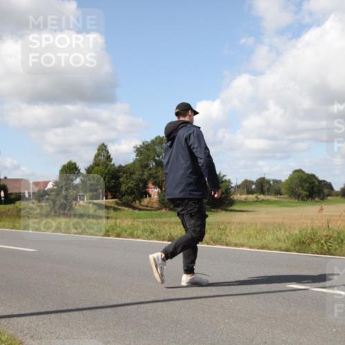25.08.2024 - Elbe Triathlon Hamburg Fuchs,  Jonas http://msf.ph/oto/6825500 25.08.2024 11:47:40 Radfahren  meine-sportfotos.de