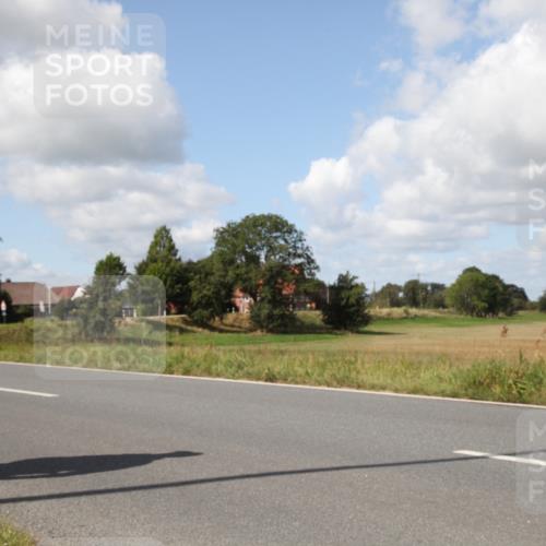 25.08.2024 - Elbe Triathlon Hamburg Fuchs,  Jonas http://msf.ph/oto/6825520 25.08.2024 11:47:38 Radfahren  meine-sportfotos.de