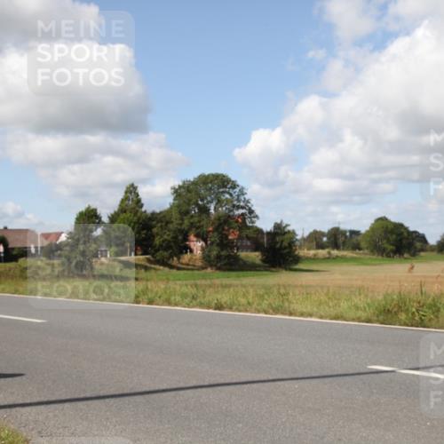 25.08.2024 - Elbe Triathlon Hamburg Fuchs,  Jonas http://msf.ph/oto/6825544 25.08.2024 11:47:36 Radfahren  meine-sportfotos.de