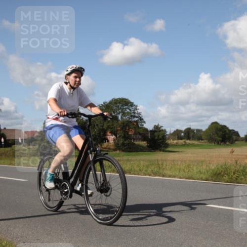 25.08.2024 - Elbe Triathlon Hamburg Fuchs,  Jonas http://msf.ph/oto/6825635 25.08.2024 11:28:07 Radfahren 1582, 1639 meine-sportfotos.de