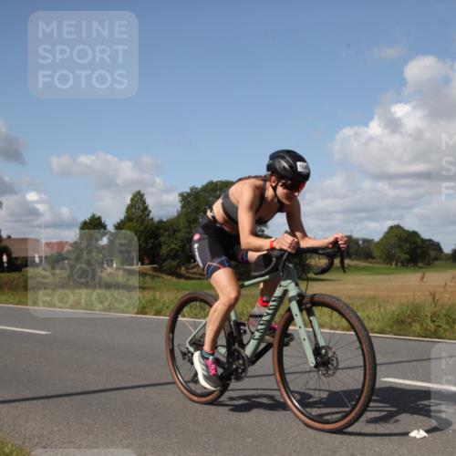 25.08.2024 - Elbe Triathlon Hamburg Fuchs,  Jonas http://msf.ph/oto/6825736 25.08.2024 11:22:30 Radfahren 1640, 1601, 1667 meine-sportfotos.de