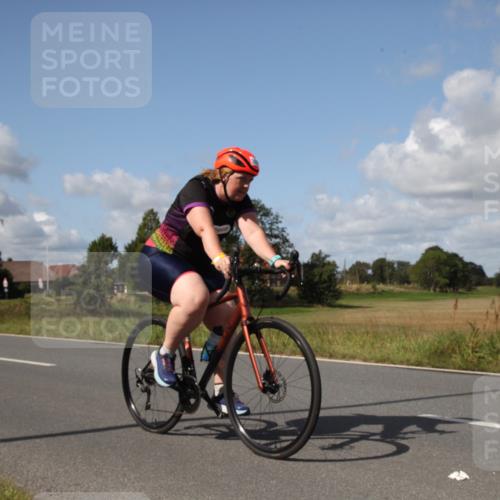 25.08.2024 - Elbe Triathlon Hamburg Fuchs,  Jonas http://msf.ph/oto/6825738 25.08.2024 11:22:11 Radfahren 1534 meine-sportfotos.de