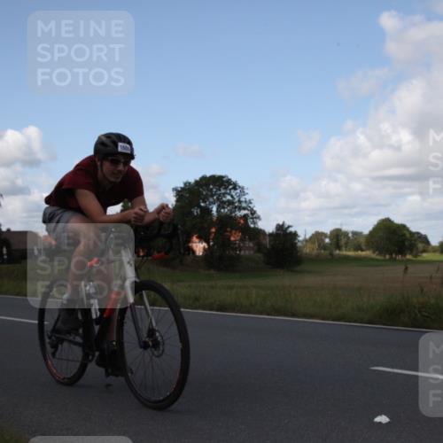 25.08.2024 - Elbe Triathlon Hamburg Fuchs,  Jonas http://msf.ph/oto/6825753 25.08.2024 11:21:14 Radfahren 1698, 1606 meine-sportfotos.de