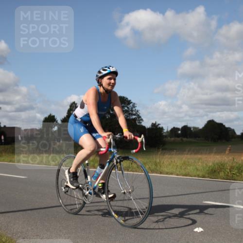 25.08.2024 - Elbe Triathlon Hamburg Fuchs,  Jonas http://msf.ph/oto/6825823 25.08.2024 11:18:44 Radfahren 1575 meine-sportfotos.de