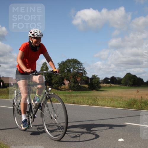 25.08.2024 - Elbe Triathlon Hamburg Fuchs,  Jonas http://msf.ph/oto/6825827 25.08.2024 11:18:32 Radfahren 1485, 1644 meine-sportfotos.de