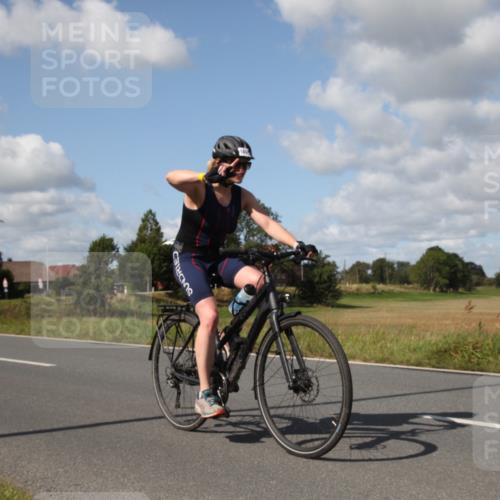 25.08.2024 - Elbe Triathlon Hamburg Fuchs,  Jonas http://msf.ph/oto/6825909 25.08.2024 11:15:00 Radfahren 1706, 1491 meine-sportfotos.de