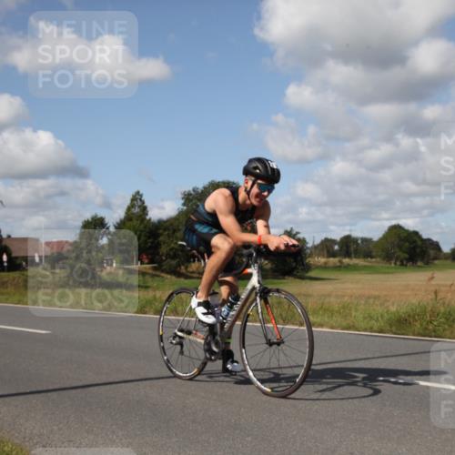 25.08.2024 - Elbe Triathlon Hamburg Fuchs,  Jonas http://msf.ph/oto/6825929 25.08.2024 11:14:28 Radfahren 757, 1716 meine-sportfotos.de