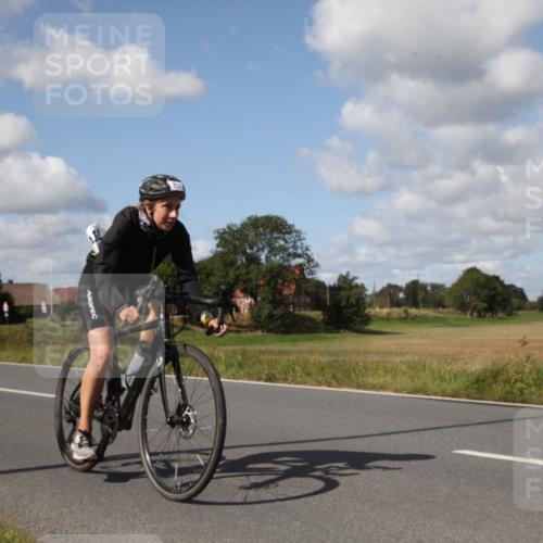 25.08.2024 - Elbe Triathlon Hamburg Fuchs,  Jonas http://msf.ph/oto/6825930 25.08.2024 11:14:25 Radfahren 1486, 757, 1716 meine-sportfotos.de