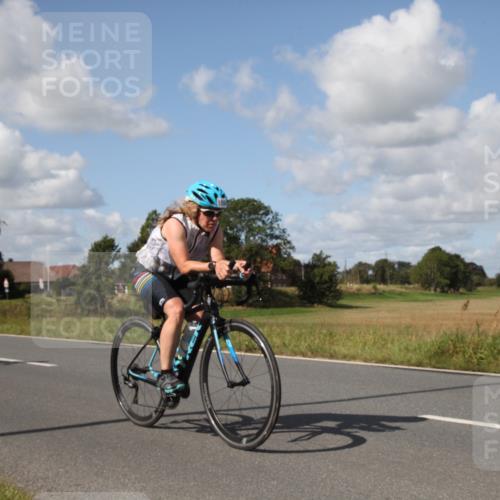 25.08.2024 - Elbe Triathlon Hamburg Fuchs,  Jonas http://msf.ph/oto/6825963 25.08.2024 11:12:50 Radfahren 1576, 1512, 1550, 1493, 1539, 1533 meine-sportfotos.de