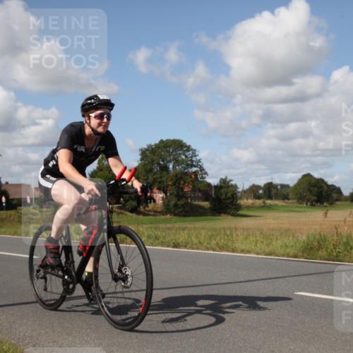 25.08.2024 - Elbe Triathlon Hamburg Fuchs,  Jonas http://msf.ph/oto/6825965 25.08.2024 11:12:49 Radfahren 1554, 1576, 1512, 1550, 1493, 1539, 1533 meine-sportfotos.de