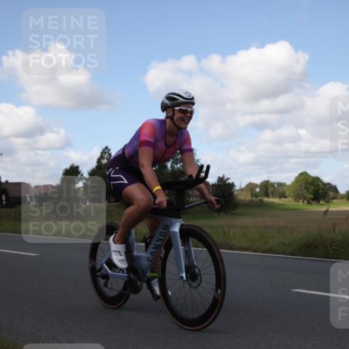 25.08.2024 - Elbe Triathlon Hamburg Fuchs,  Jonas http://msf.ph/oto/6825994 25.08.2024 11:11:42 Radfahren 1472, 1573 meine-sportfotos.de