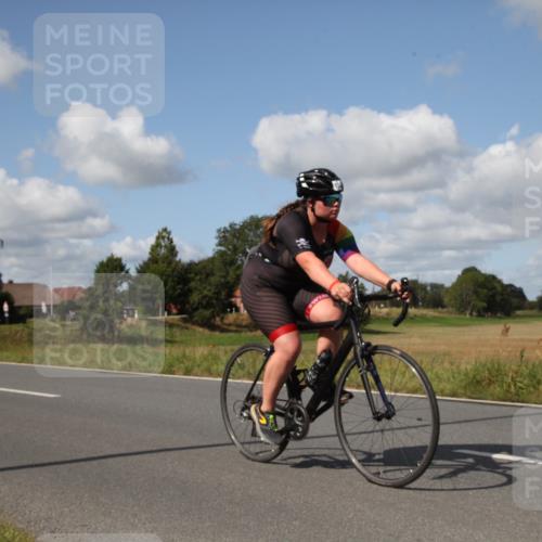 25.08.2024 - Elbe Triathlon Hamburg Fuchs,  Jonas http://msf.ph/oto/6826025 25.08.2024 11:10:41 Radfahren 1707, 1718, 1715, 1529, 791 meine-sportfotos.de