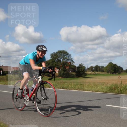 25.08.2024 - Elbe Triathlon Hamburg Fuchs,  Jonas http://msf.ph/oto/6826031 25.08.2024 11:10:34 Radfahren 1559, 1571, 1521, 1707 meine-sportfotos.de