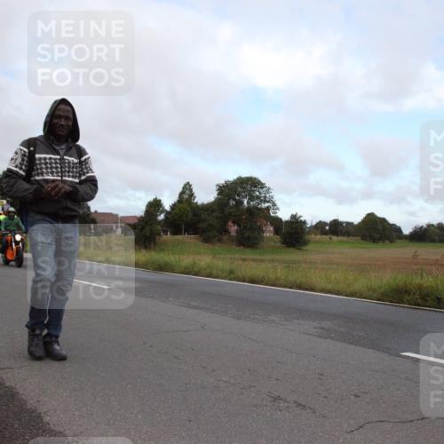 25.08.2024 - Elbe Triathlon Hamburg Fuchs,  Jonas http://msf.ph/oto/6826065 25.08.2024 08:26:12 Radfahren  meine-sportfotos.de