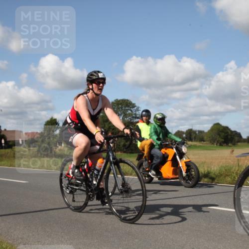 25.08.2024 - Elbe Triathlon Hamburg Fuchs,  Jonas http://msf.ph/oto/6826069 25.08.2024 11:10:03 Radfahren 1671, 1712, 1670, 1572, 1517, 1508 meine-sportfotos.de