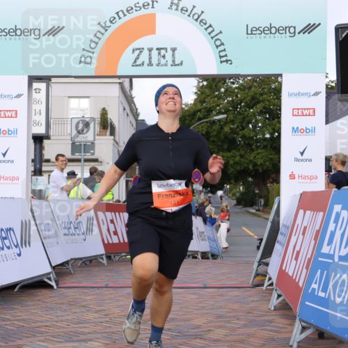 25.08.2024 - 20. Blankeneser Heldenlauf Strokosch-Dieckow http://msf.ph/oto/6826116 25.08.2024 09:53:38 Ziel 181 meine-sportfotos.de