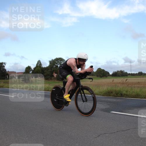 25.08.2024 - Elbe Triathlon Hamburg Fuchs,  Jonas http://msf.ph/oto/6826130 25.08.2024 08:39:31 Radfahren 38 meine-sportfotos.de