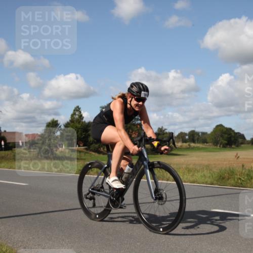 25.08.2024 - Elbe Triathlon Hamburg Fuchs,  Jonas http://msf.ph/oto/6826173 25.08.2024 11:08:23 Radfahren 1564, 1496, 1581, 1641 meine-sportfotos.de