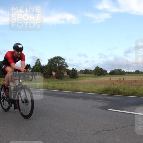 25.08.2024 - Elbe Triathlon Hamburg Fuchs,  Jonas http://msf.ph/oto/6826178 25.08.2024 08:41:10 Radfahren 50, 39, 34, 75 meine-sportfotos.de