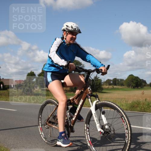 25.08.2024 - Elbe Triathlon Hamburg Fuchs,  Jonas http://msf.ph/oto/6826226 25.08.2024 11:07:00 Radfahren 634, 1569, 1664, 1622 meine-sportfotos.de