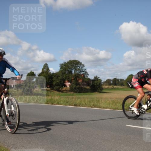 25.08.2024 - Elbe Triathlon Hamburg Fuchs,  Jonas http://msf.ph/oto/6826232 25.08.2024 11:06:59 Radfahren 634, 1569, 1664, 1622 meine-sportfotos.de