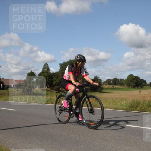 25.08.2024 - Elbe Triathlon Hamburg Fuchs,  Jonas http://msf.ph/oto/6826252 25.08.2024 11:06:43 Radfahren 1681, 1700, 1551 meine-sportfotos.de