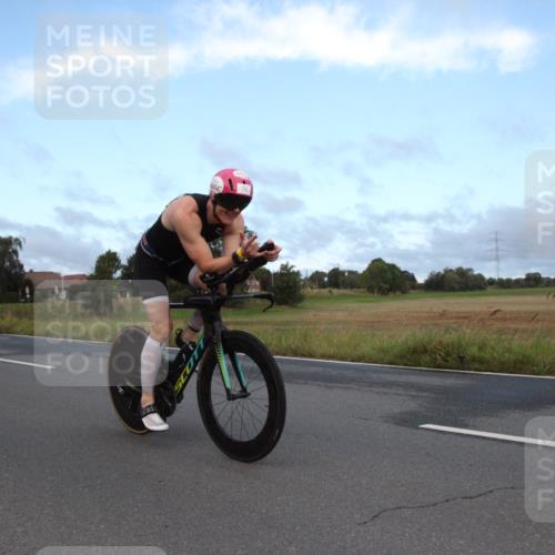 25.08.2024 - Elbe Triathlon Hamburg Fuchs,  Jonas http://msf.ph/oto/6826264 25.08.2024 08:43:53 Radfahren 74, 41 meine-sportfotos.de