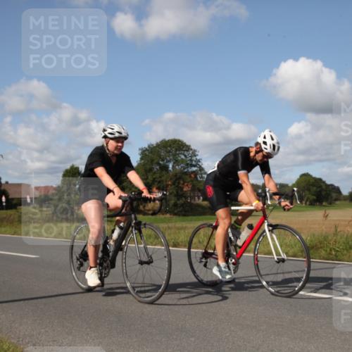 25.08.2024 - Elbe Triathlon Hamburg Fuchs,  Jonas http://msf.ph/oto/6826265 25.08.2024 11:06:32 Radfahren 1634, 1555, 1849, 1616, 1673 meine-sportfotos.de