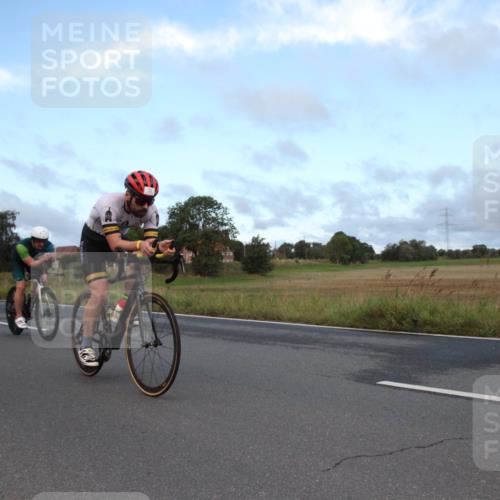 25.08.2024 - Elbe Triathlon Hamburg Fuchs,  Jonas http://msf.ph/oto/6826298 25.08.2024 08:44:50 Radfahren 87, 70, 43 meine-sportfotos.de