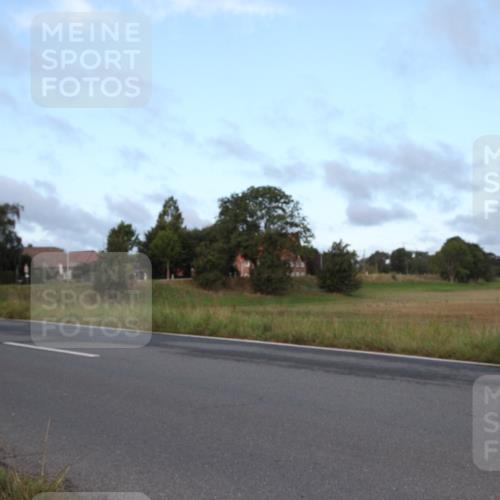 25.08.2024 - Elbe Triathlon Hamburg Fuchs,  Jonas http://msf.ph/oto/6826331 25.08.2024 08:45:50 Radfahren  meine-sportfotos.de
