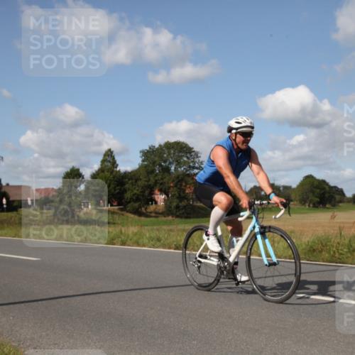 25.08.2024 - Elbe Triathlon Hamburg Fuchs,  Jonas http://msf.ph/oto/6826336 25.08.2024 11:05:06 Radfahren 1614, 1436, 1426 meine-sportfotos.de
